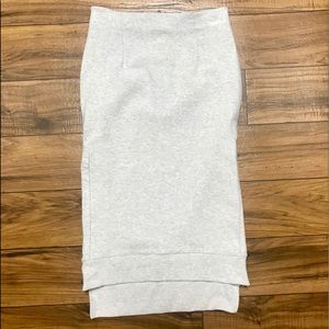 Romeo + Juliet Couture Sweater pencil skirt